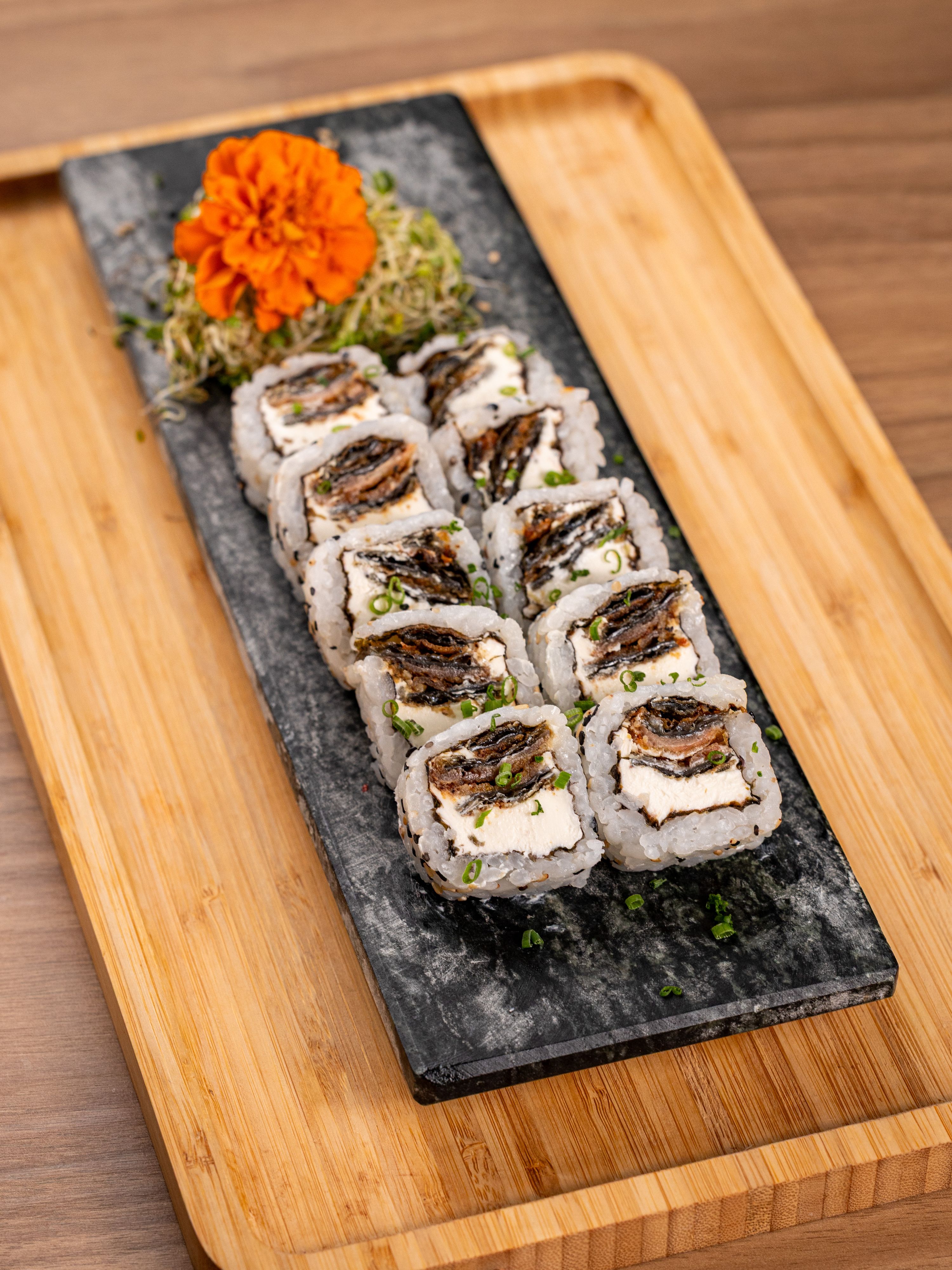 Uramaki Skin