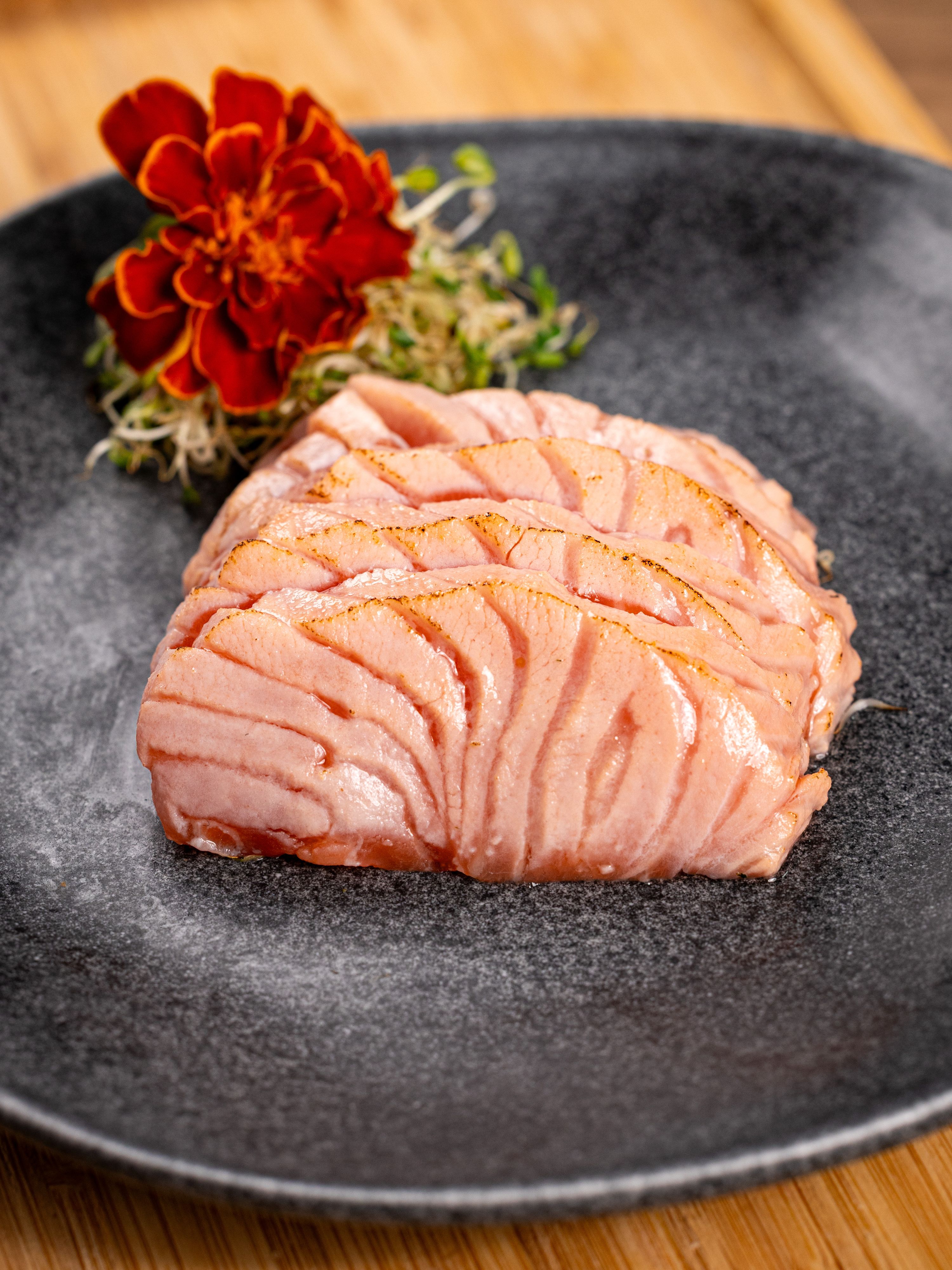 Sashimi Salmão Maçaricado